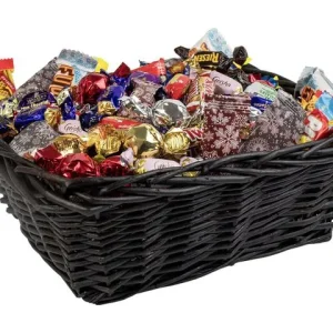 Godis Presentkorg svart inslaget 2,5kg